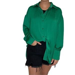 Glam Green Satin Button Down Long Sleeve Oversized Collared Top Size Small